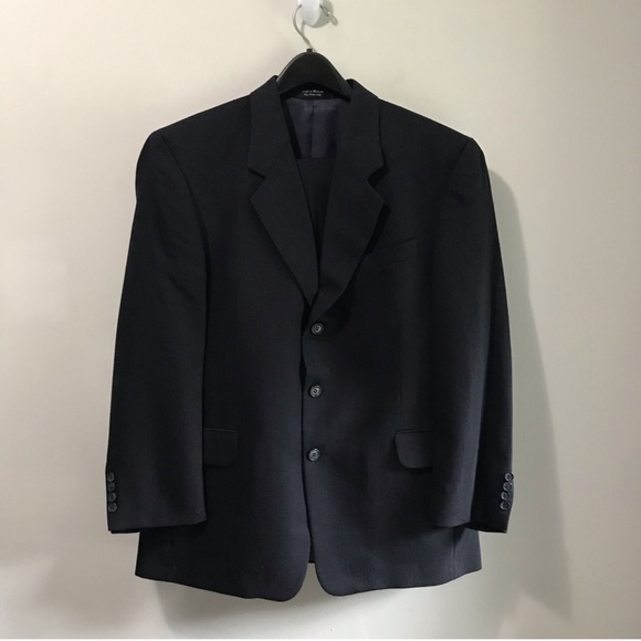 Men’s Suit